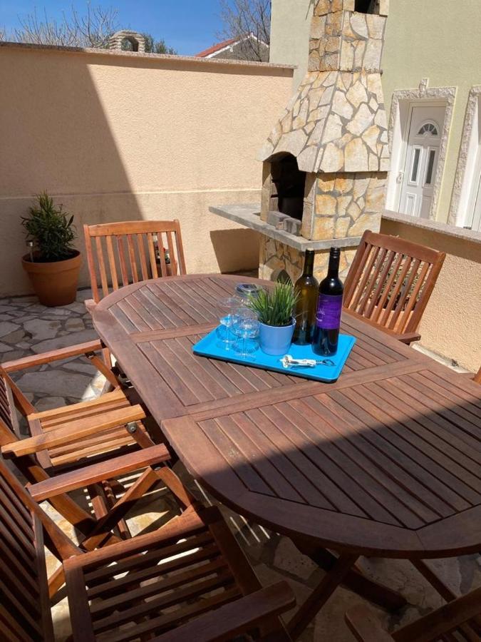 Holiday House Matej فير المظهر الخارجي الصورة